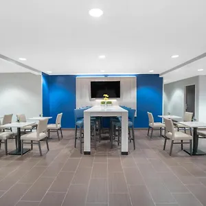 Avery Hotel